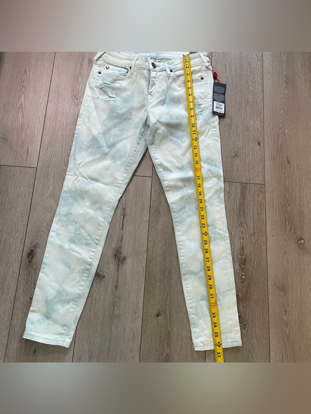 NWT True Religion Halle Mid Rise Super Skinny Jeans Size 29 - Light Tie Dye Wash - Picture 4 of 10